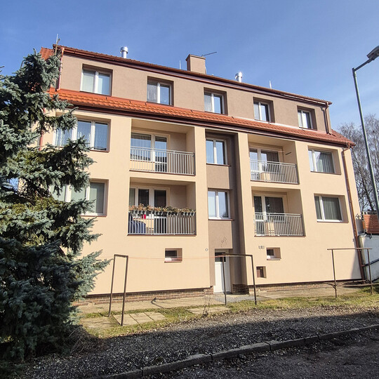 2025 | TÁBOR | Družstevní ulice 248 | rekonstrukce střechy, zateplení a další