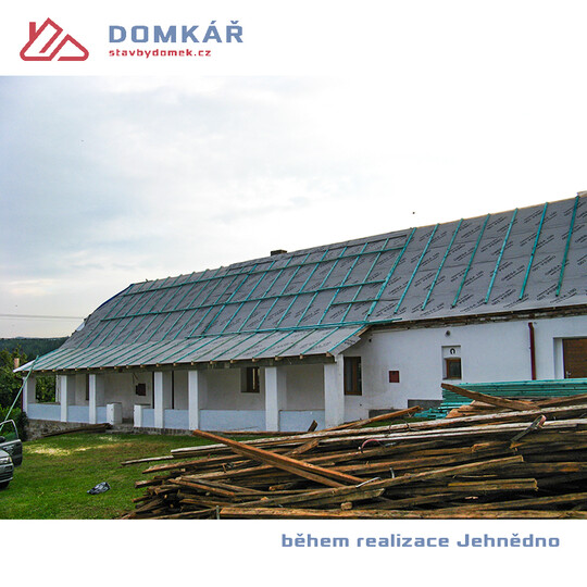 rekonstrukce střechy JEHNĚDNO