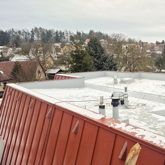 2026 | CHOTOVINY | Moravečská ulice | rekonstrukce ploché i šikmé střechy