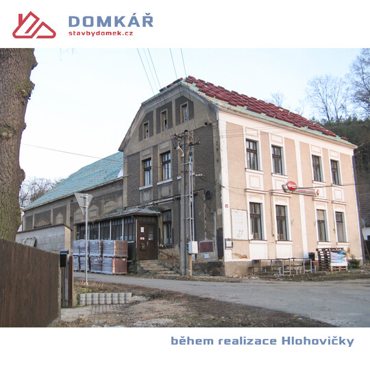 rekonstrukce střechy HLOHOVIČKY
