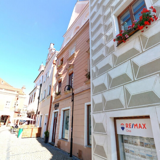 2025 | TÁBOR | Střelnická 222 | rekonstrukce střechy a historické fasády