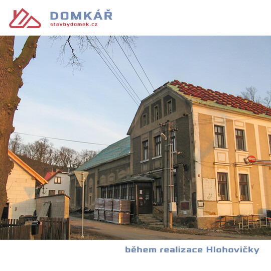 rekonstrukce střechy HLOHOVIČKY