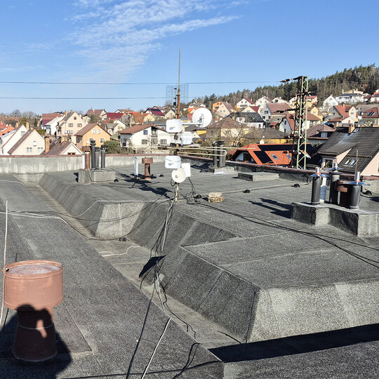 2026 | CHOTOVINY | Moravečská ulice | rekonstrukce ploché i šikmé střechy